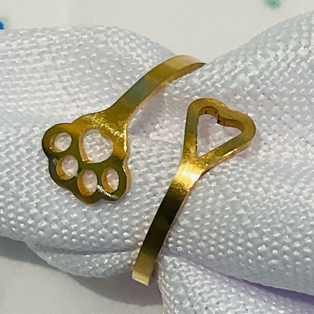 Free With A Bundle Of 2 Or More Items Gold Tone Dog Paw & Heart Ring